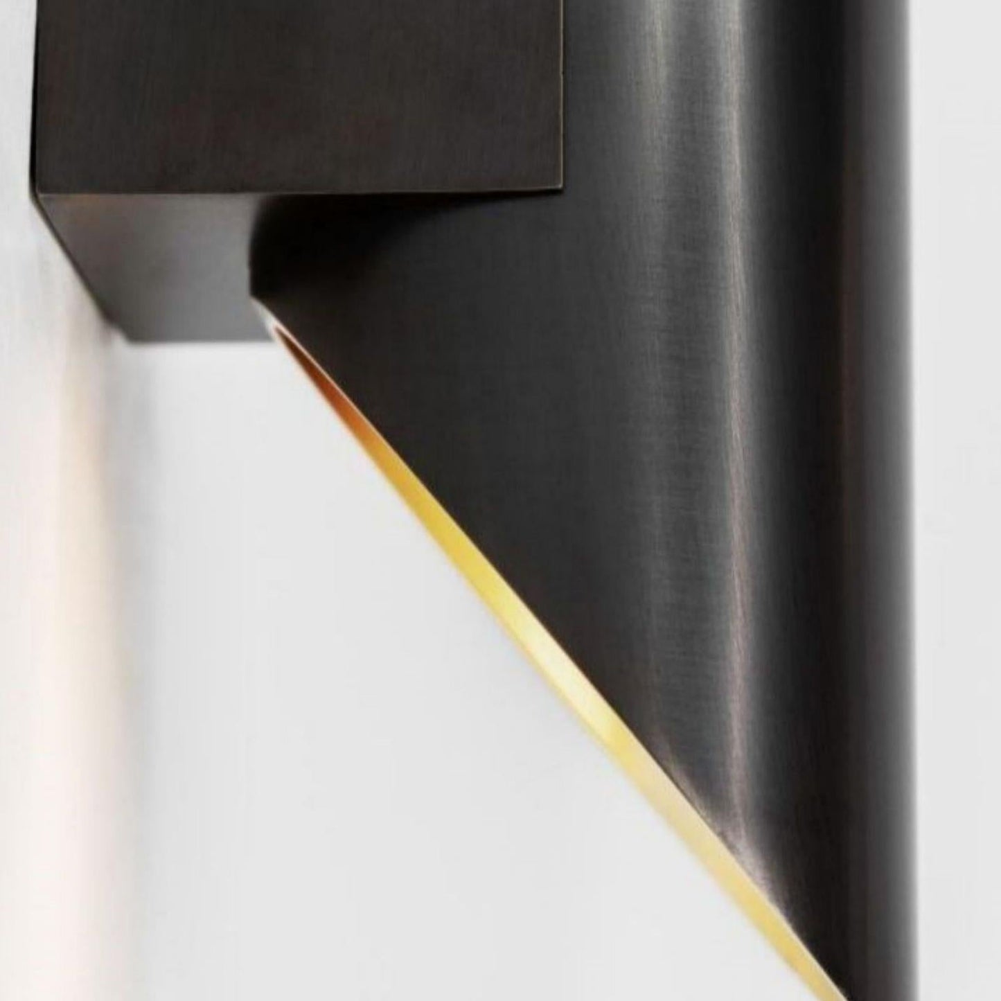 Brio Voyager Sconce