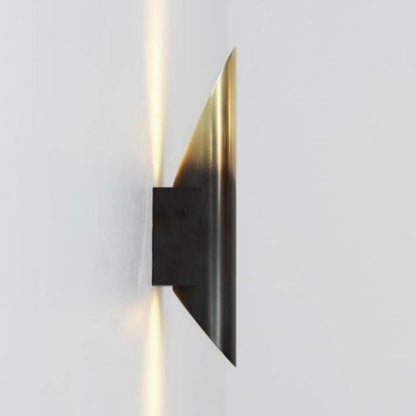 Brio Voyager Sconce